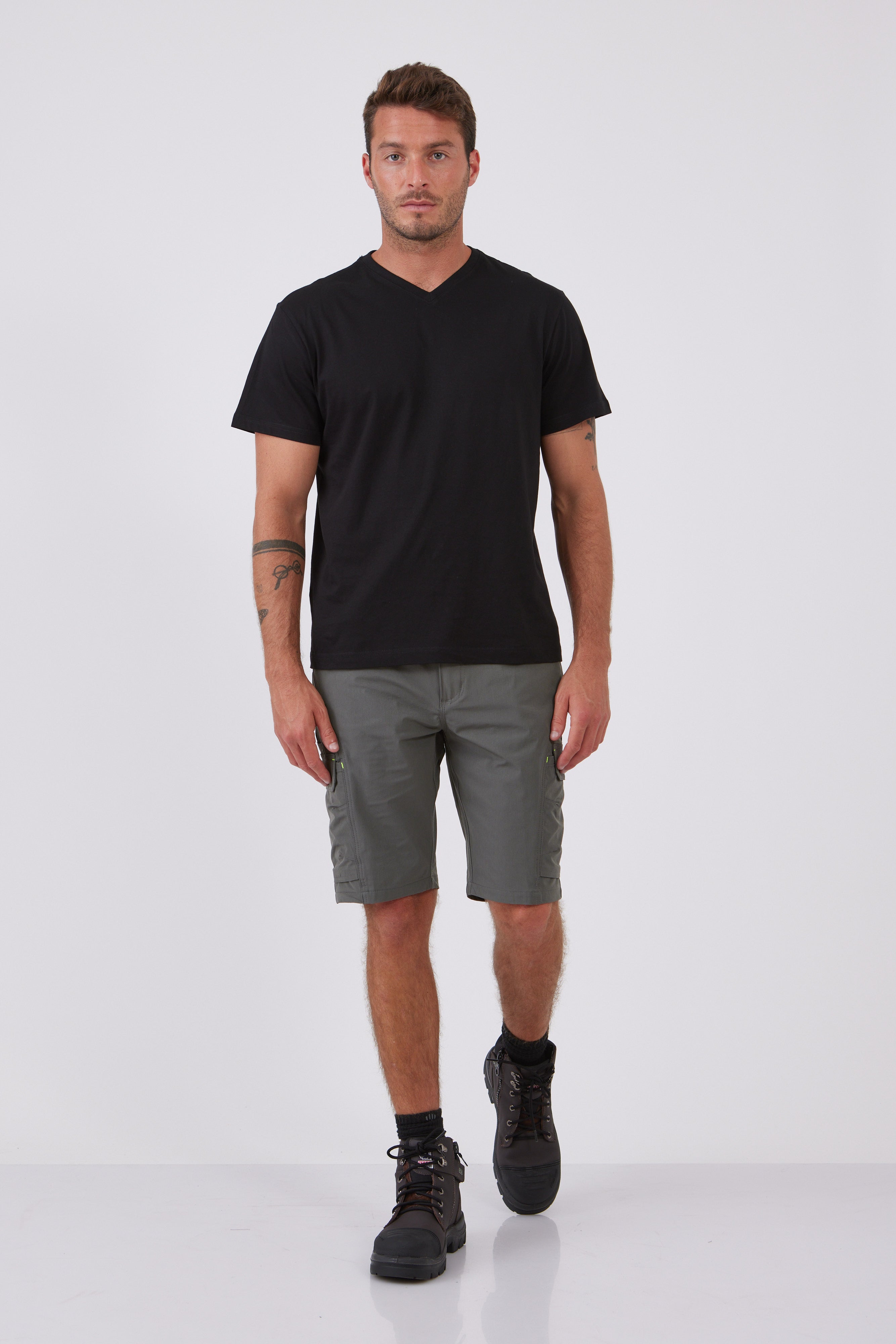 מכנסי קארגו קצרים Australian - זית WECAMP