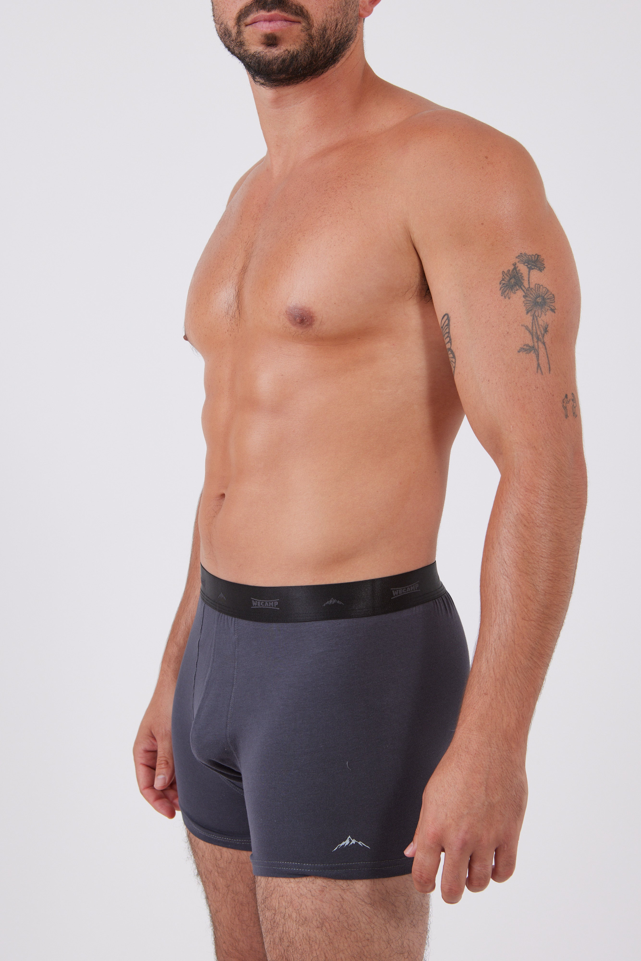 מארז 3 בוקסרים צמודים - שחור/אפור/נייבי WECAMP