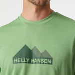 טישירט DRY FIT עם הדפס הרים - ירוק Helly Hansen