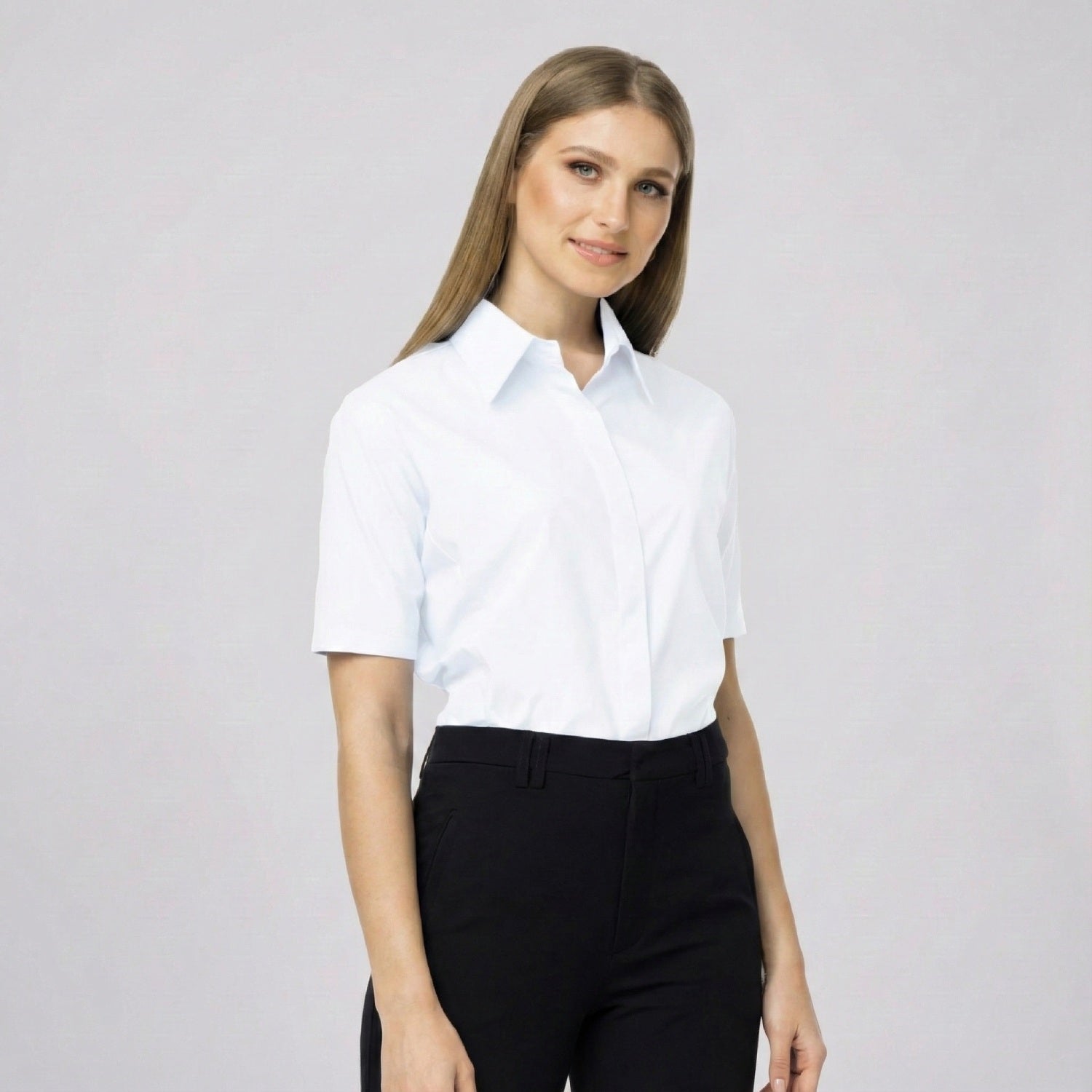 ביגוד מקצועי לנשים