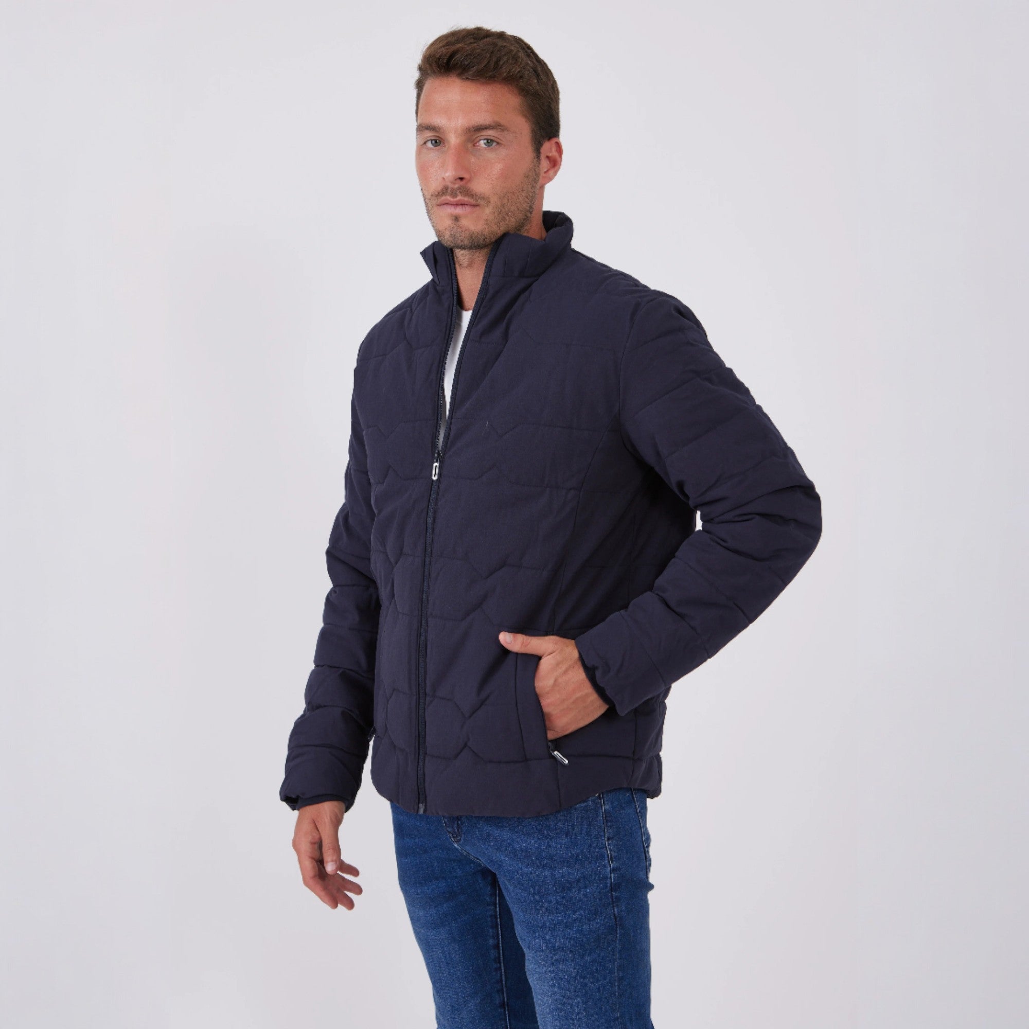 מעילים וג'קטים