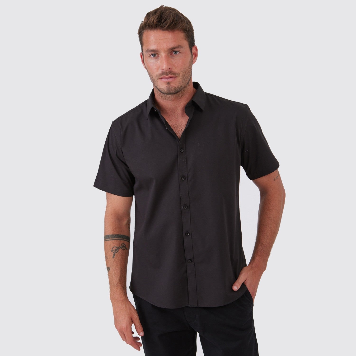 חולצות מכופתרות