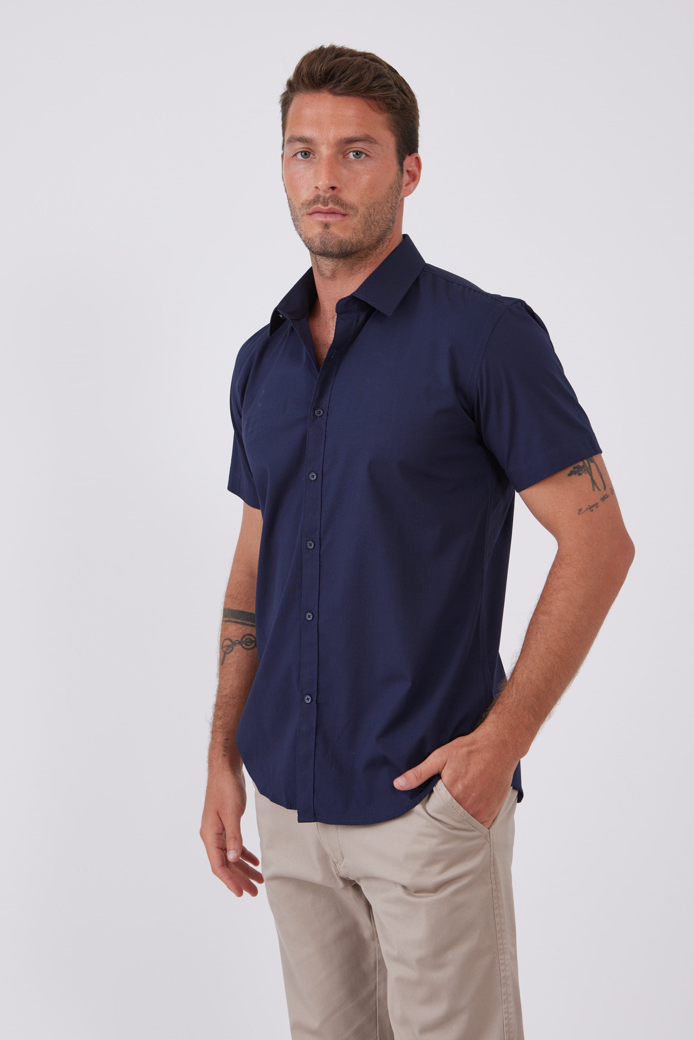 חולצה מכופתרת שרוול קצר בגזרת Slim - כחול כהה WORKER