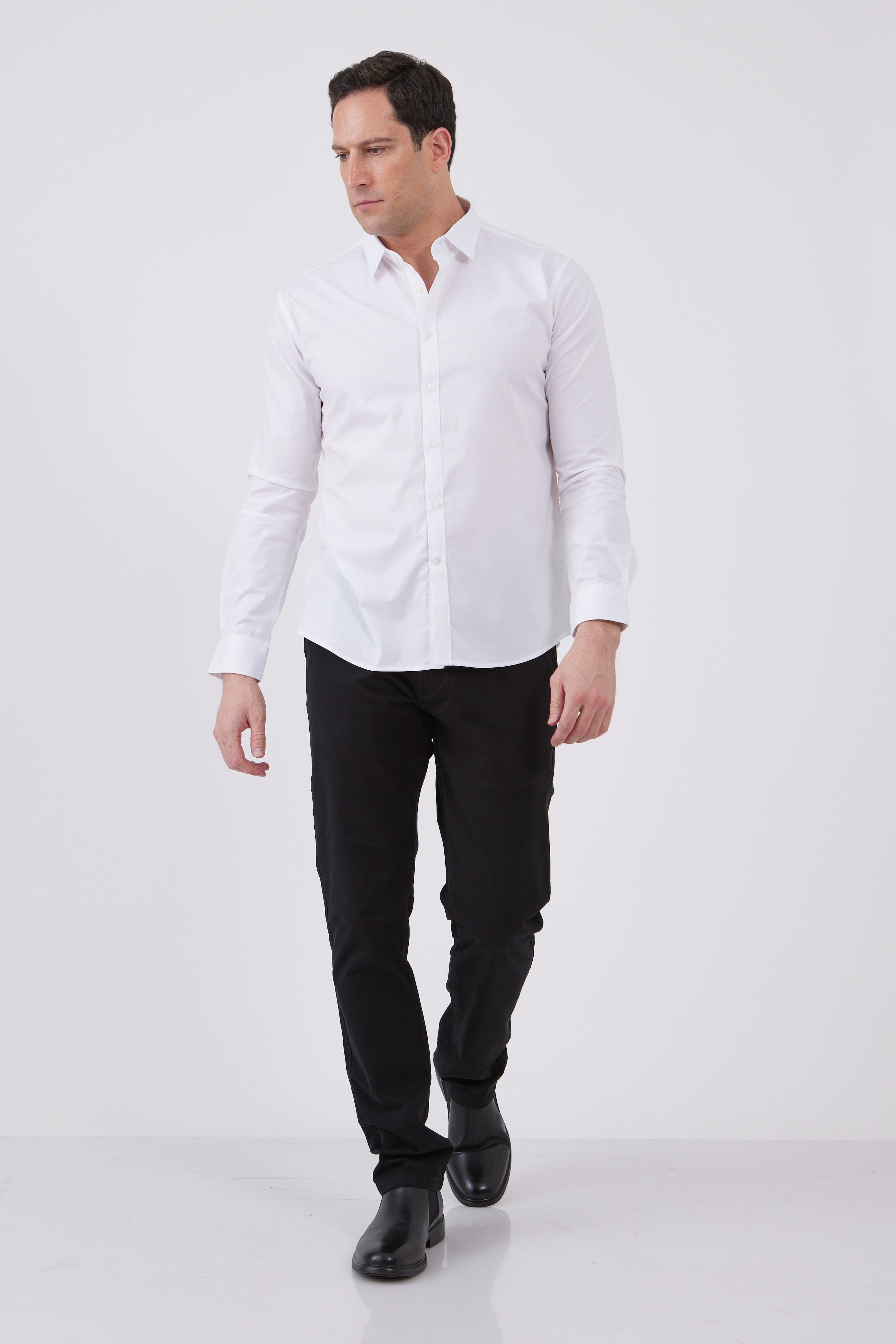 חולצה מכופתרת בגזרת Slim - לבן WORKER