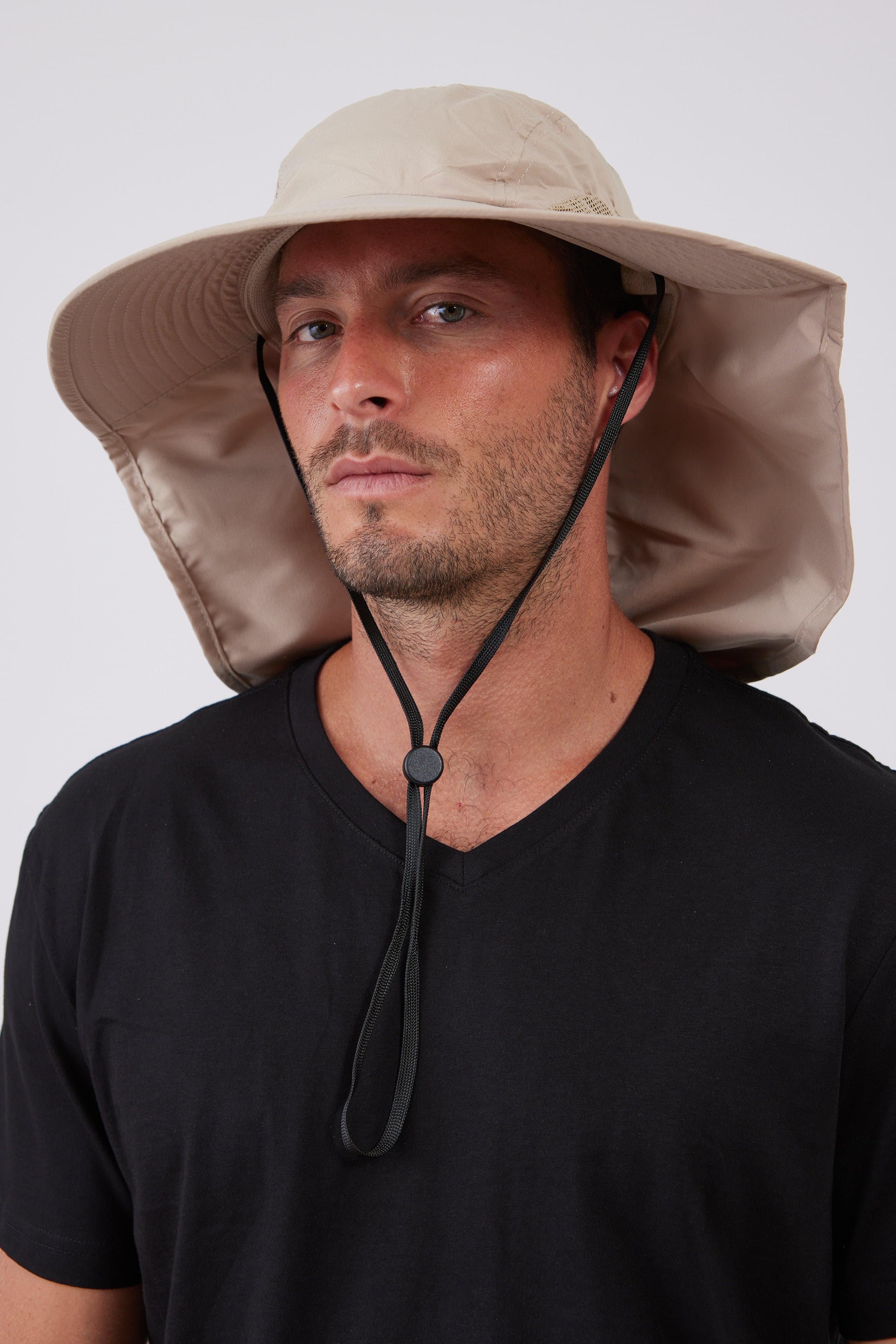 כובע ליגיונר רחב שוליים - חאקי WORKER