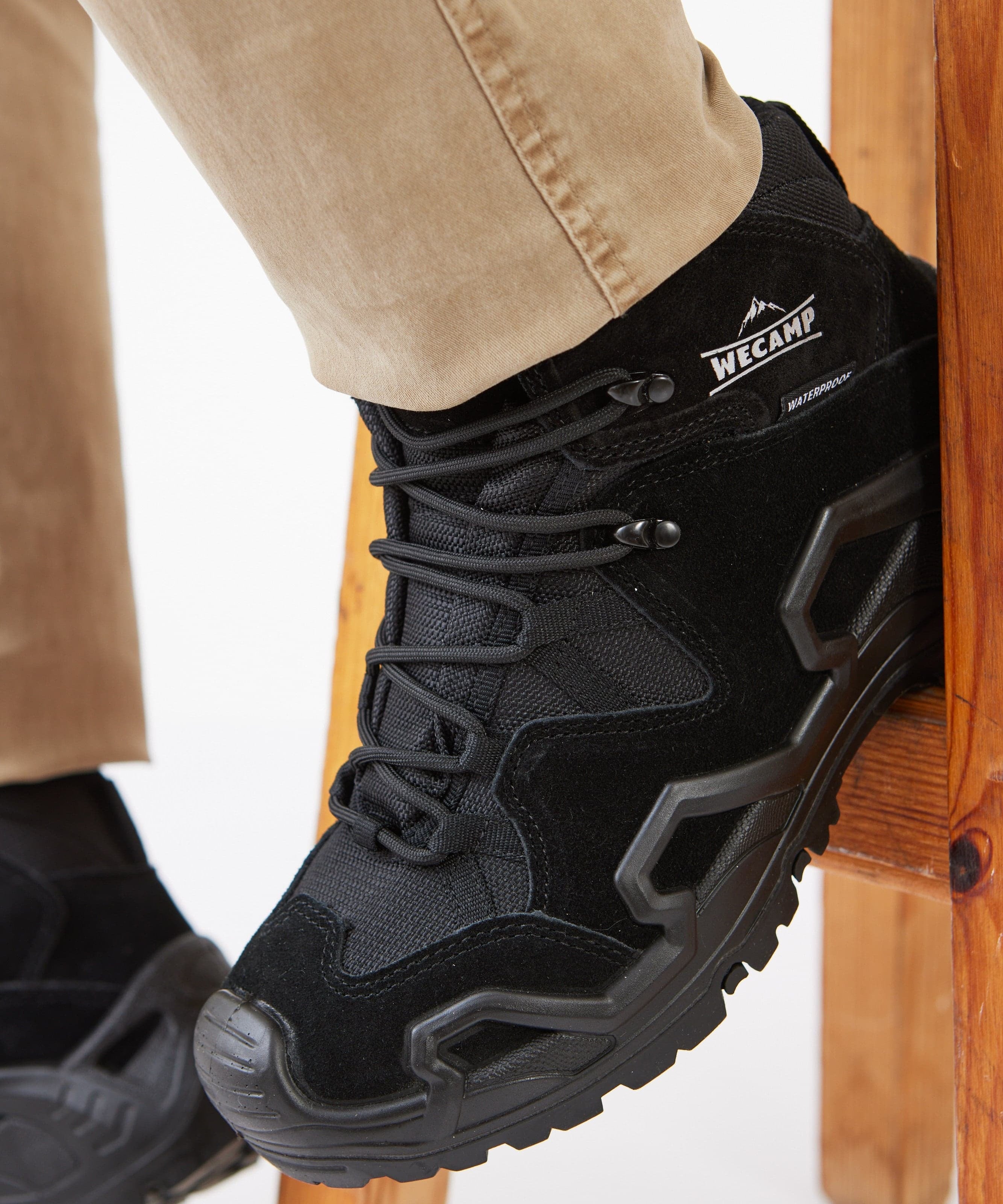 נעלי טיולים Terra Force - שחור WECAMP