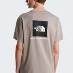 טישירט עם הדפס Evolution Box - אפור The North Face